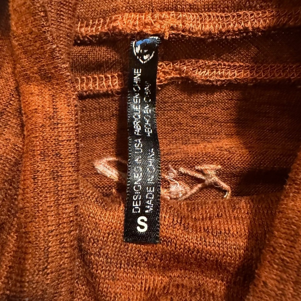 Kuhl Lea Cowl Neck Pullover Burnt Orange Heather Thumbholes Womens Small - Picture 4 of 10